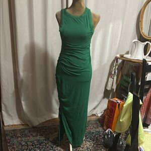 Elegant Green Sleeveless Maxi Dress
